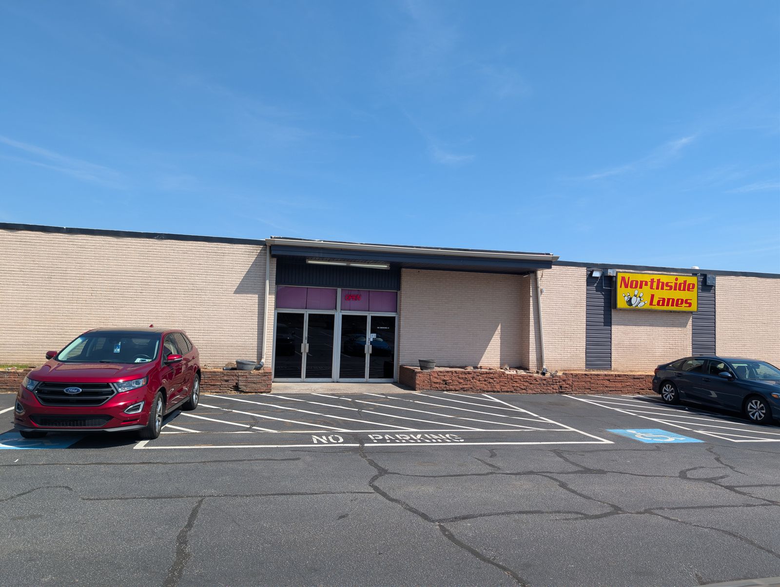 Northside Lanes building exterior