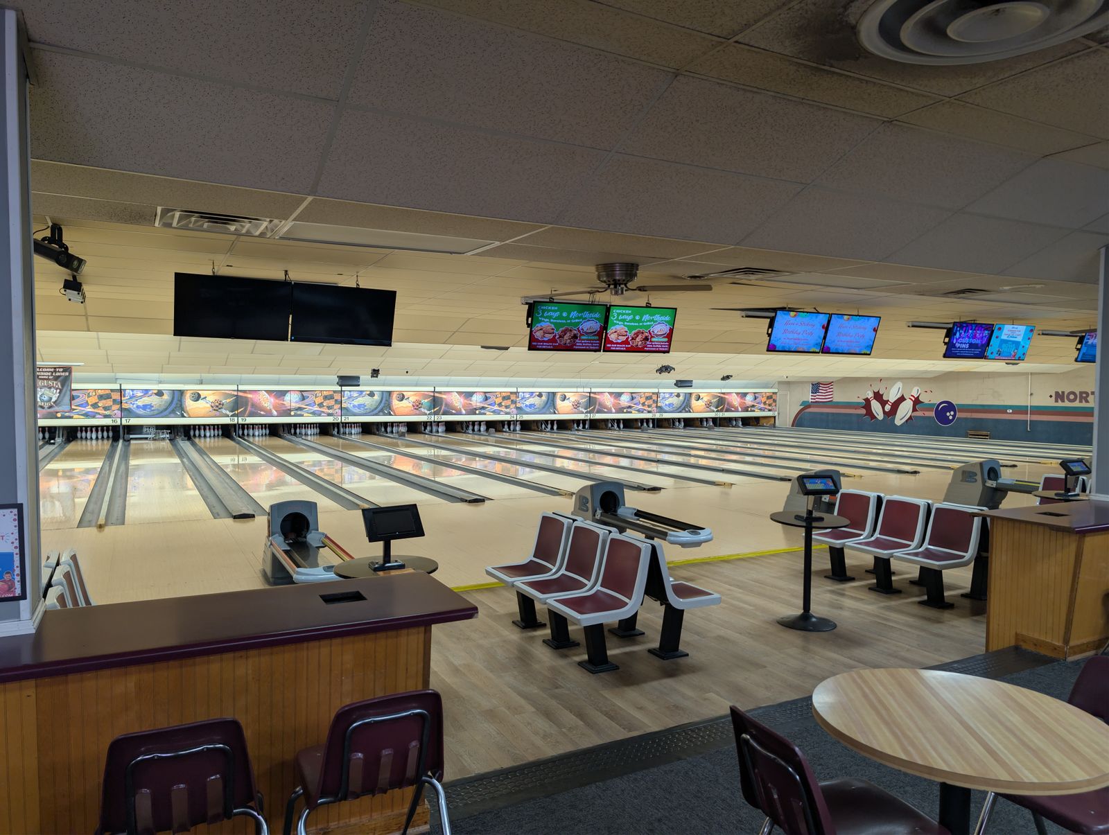 Bowling lanes at Northside Lanes